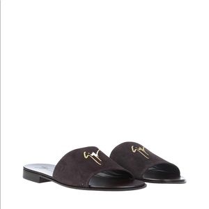 Giuseppe Zanotti Scandals